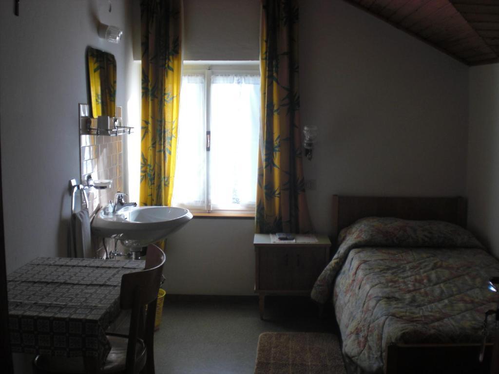 B&B Rosalpina Vigo di Fassa Szoba fotó
